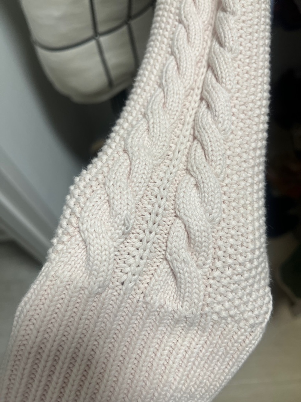 Pink Cable Knit Cropped style Cardigan Sweater - Picture 9 of 10